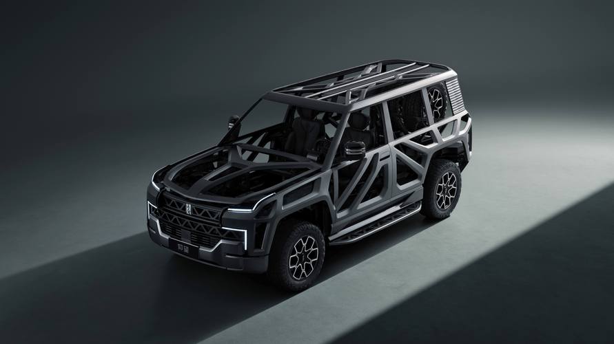 广州235仰望U8硬派越野的科技魅力，国能汽车对传统燃油车市场的冲击